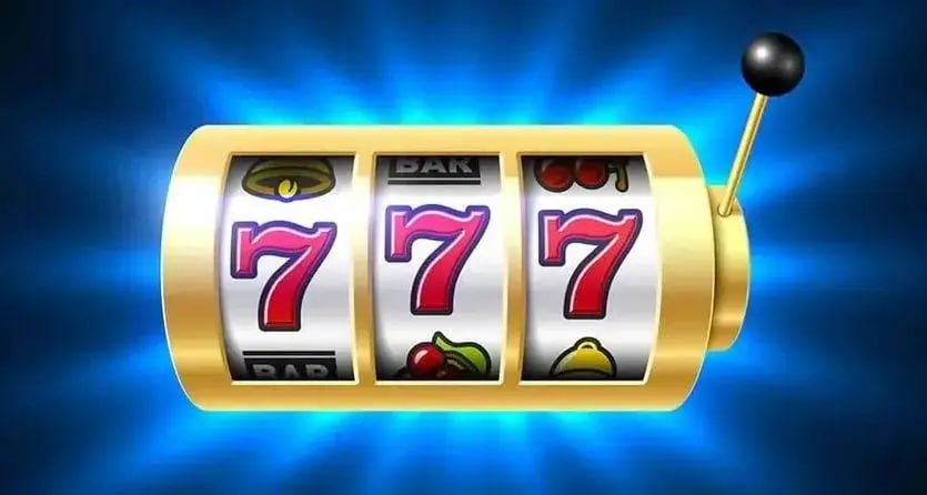 Filipino player browsing keno slot games on a mobile phone
